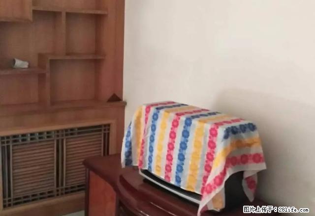 共和街繁华地段 4楼 二居室 温馨干净 带简单家具 - 房屋出租 - 房屋租售 - 武威分类信息 - 武威28生活网 wuwei.28life.com